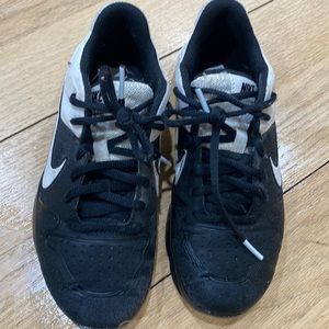 Nike Alpha Huarache Varsity Low (Black/White) Men Cleated Shoes sz 3 baseball